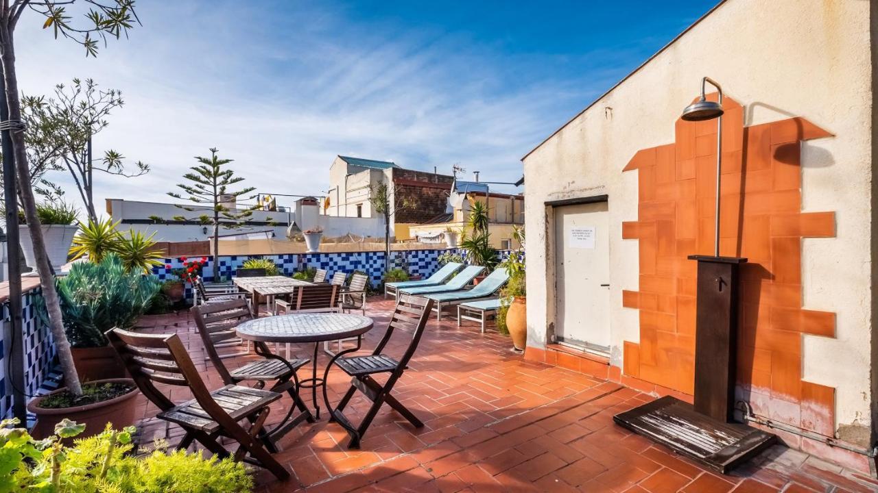Apartamentos El Pintor Barcelona Exterior photo