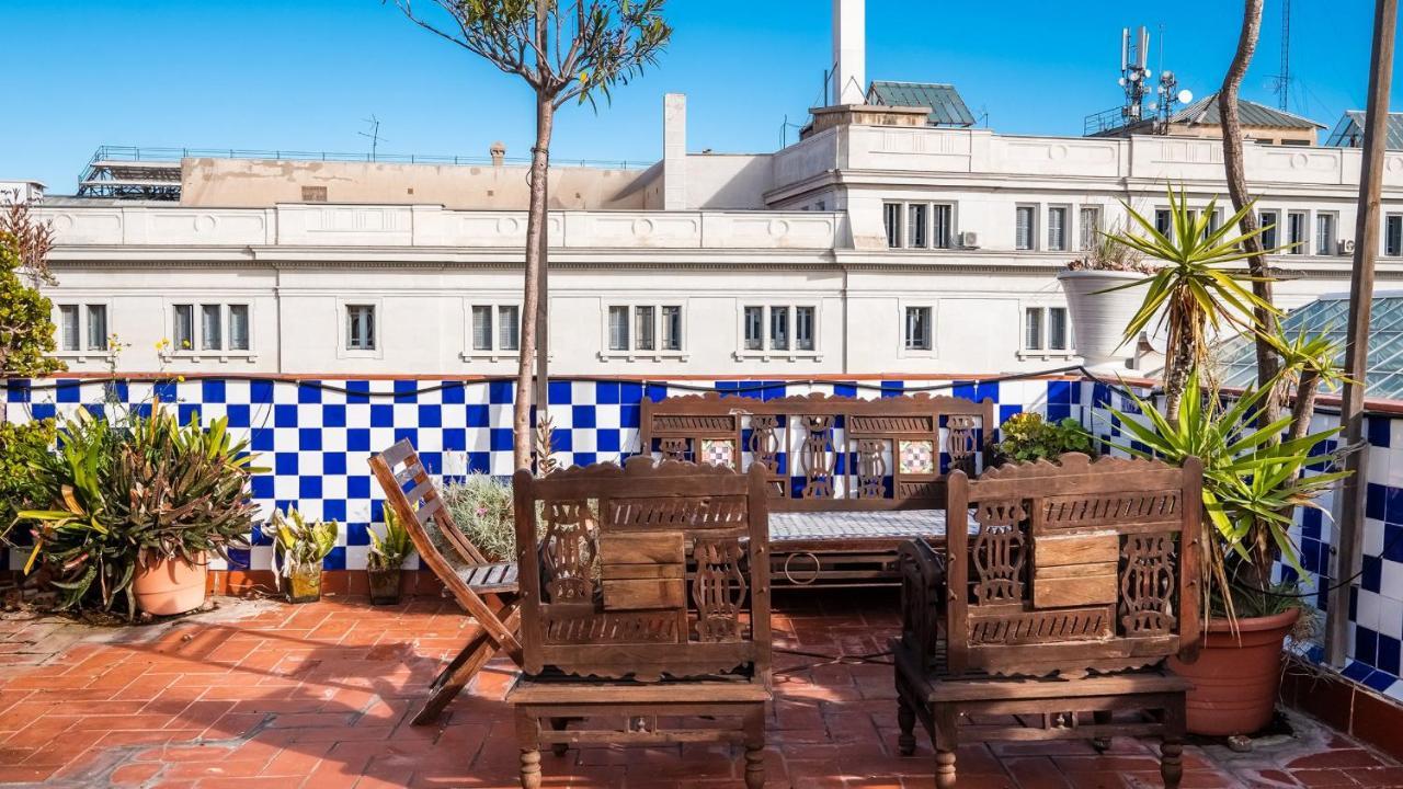 Apartamentos El Pintor Barcelona Exterior photo