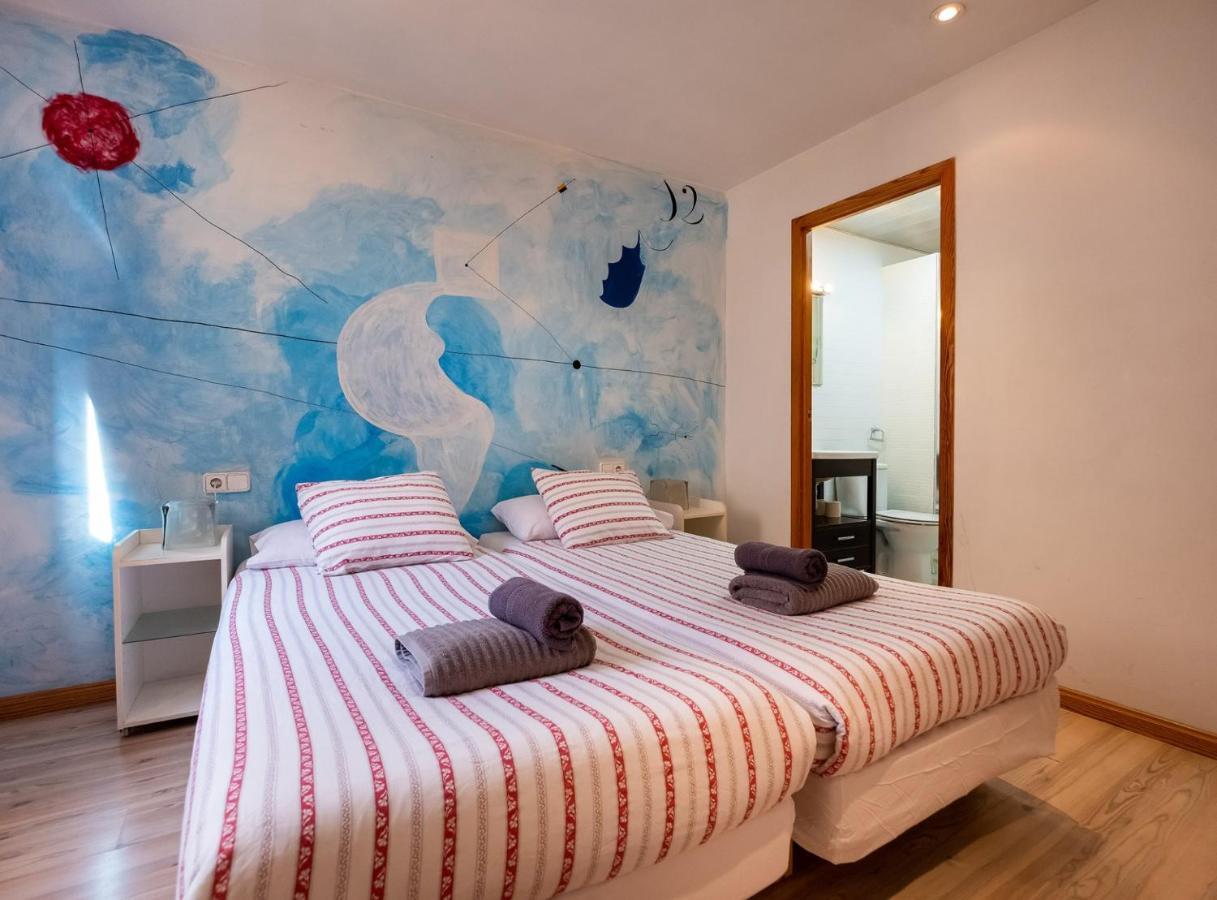 Apartamentos El Pintor Barcelona Exterior photo