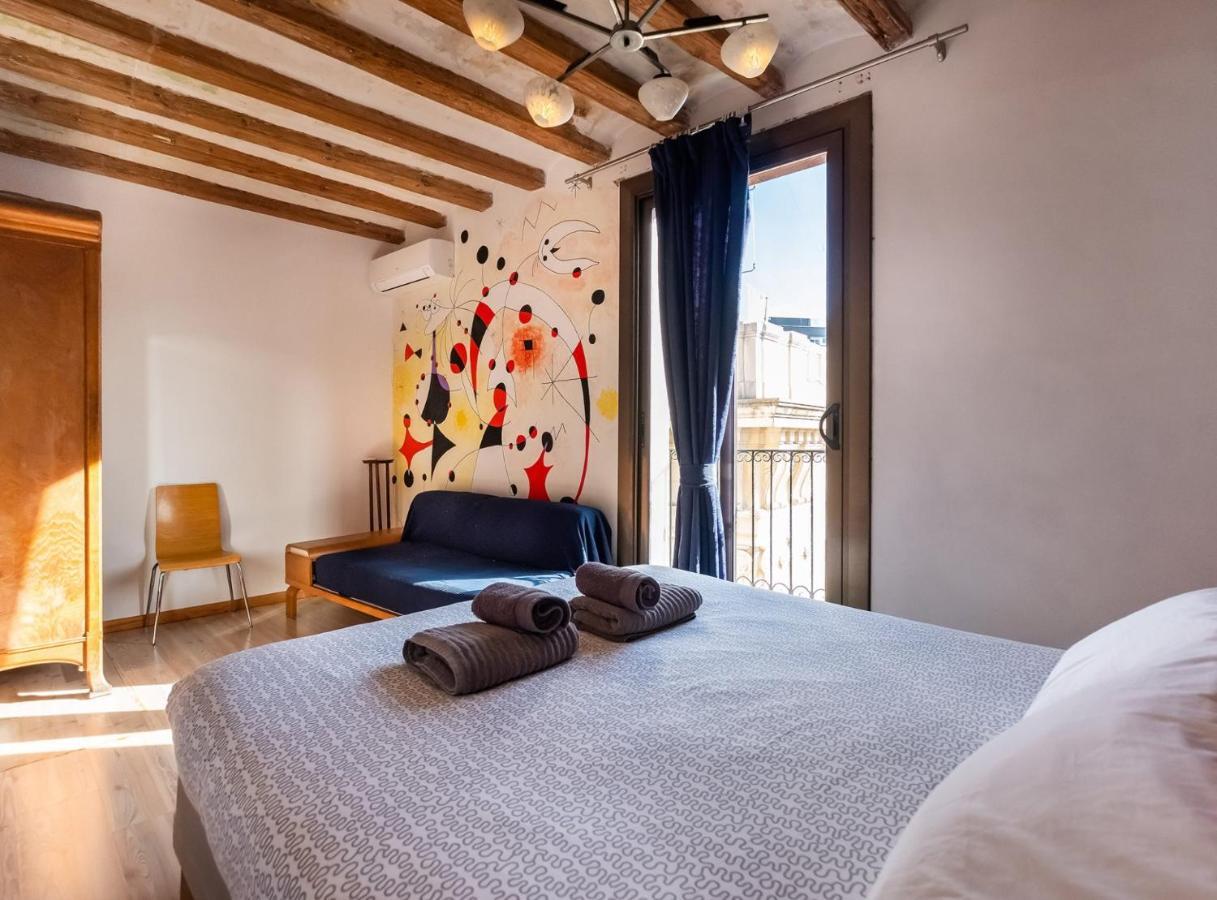 Apartamentos El Pintor Barcelona Exterior photo