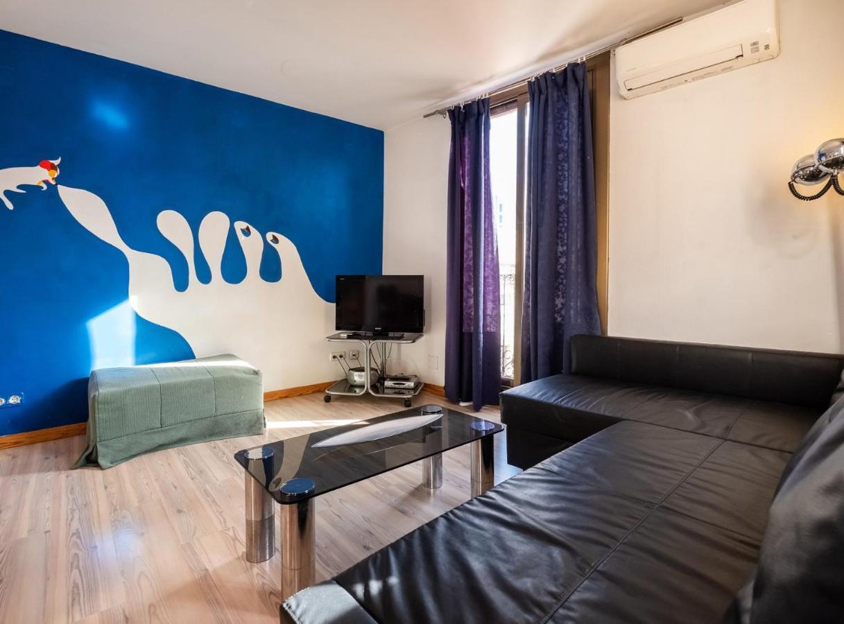 Apartamentos El Pintor Barcelona Exterior photo