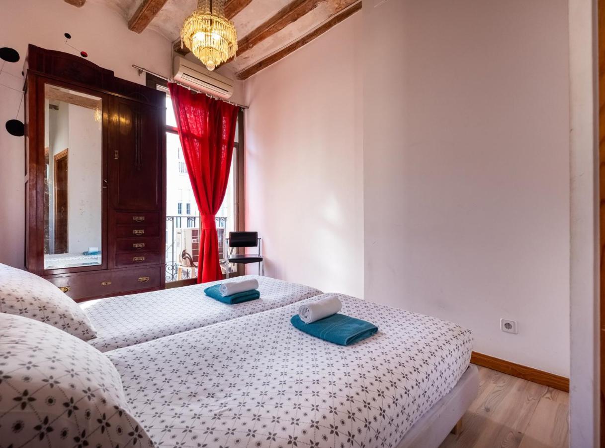 Apartamentos El Pintor Barcelona Exterior photo